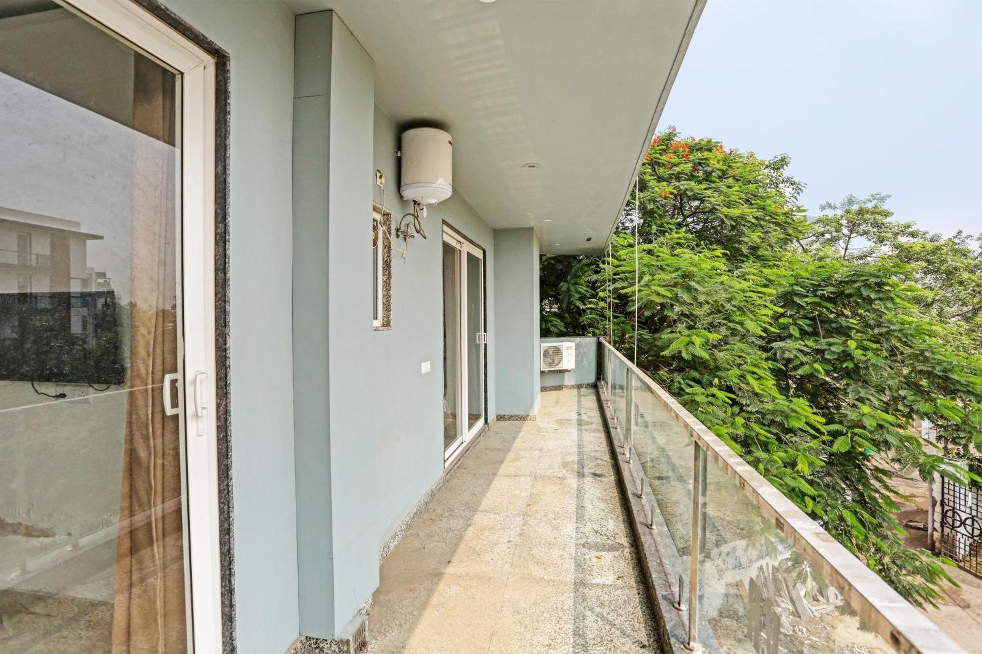 גורגאון Hotel O Vikrant Residency מראה חיצוני תמונה